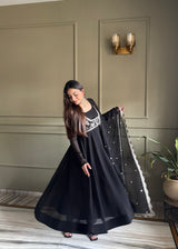 DESIGNER BLACK ETHNIC GOWN SET WITH SCALLOPED BORDER DUPATTA